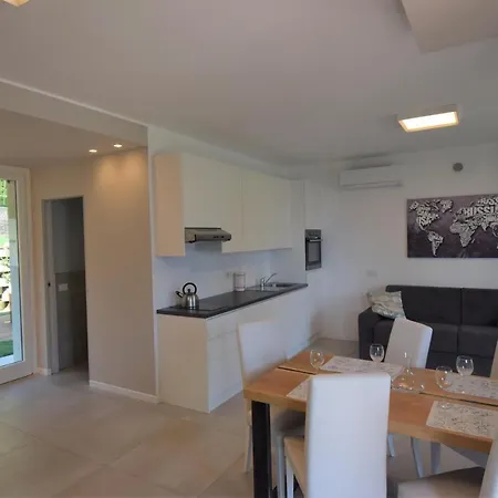 Vakantiehuis Margherita - Bellagio Wild Flowers *